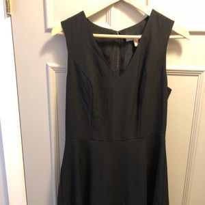 NWT BR v-neck dress sz 8